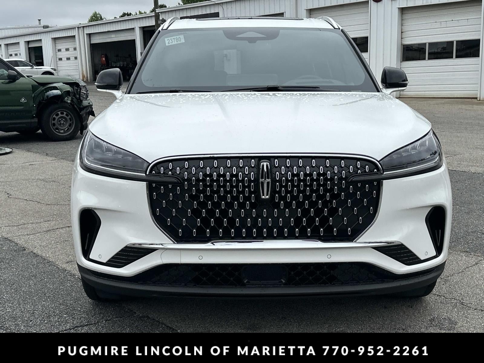 New 2026 Lincoln Aviator Reserve RWD image 2