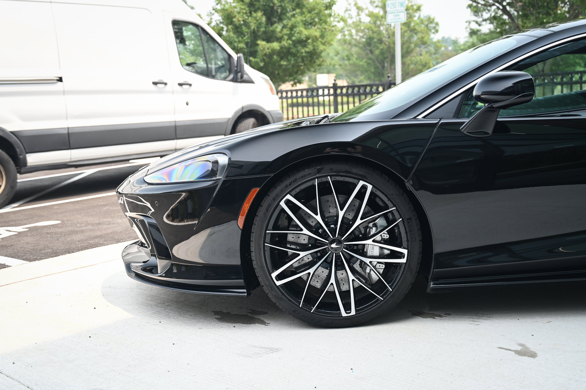 Used 2025 McLaren GTS RWD image 27
