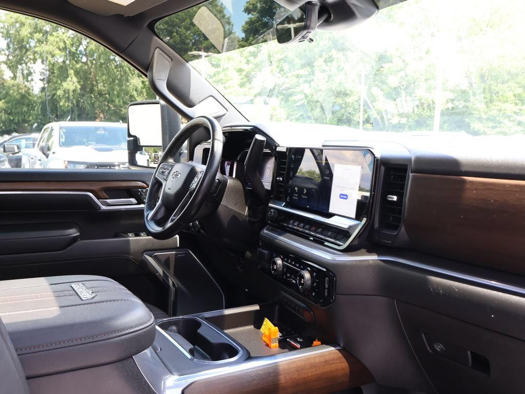 Certified 2024 Chevrolet Silverado 2500 High Country w/ High Country Premium Package AWD/4WD image 48