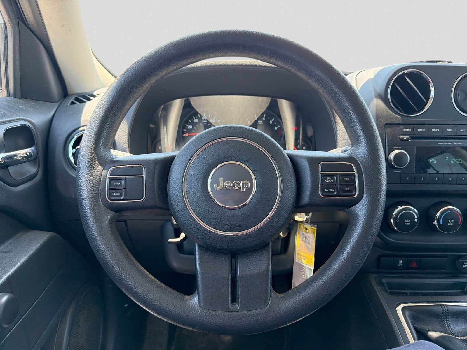 Used 2012 Jeep Patriot Sport FWD image 8