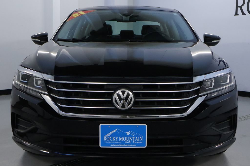 Used 2021 Volkswagen Passat 2.0T SE video 2