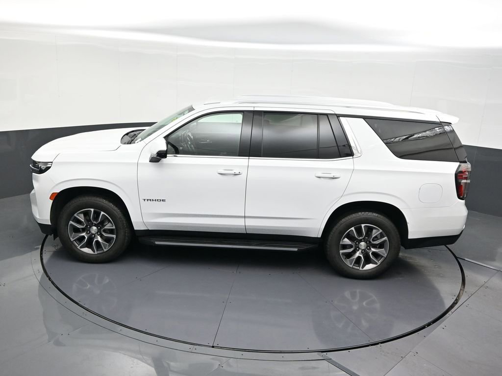 Used 2022 Chevrolet Tahoe LT w/ Luxury Package image 17