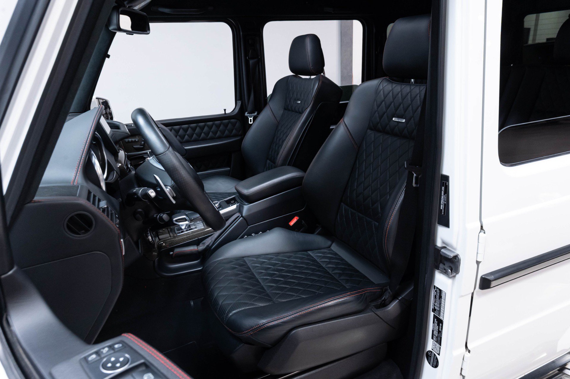 Used 2017 Mercedes-Benz G 63 AMG 4MATIC image 7