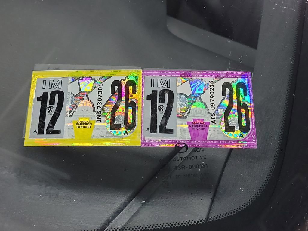 Used 2021 MAZDA MAZDA3 s image 24