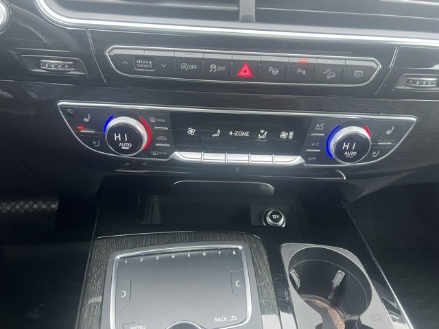 Used 2019 Audi Q7 3.0T Premium Plus w/ Premium Plus Package image 23