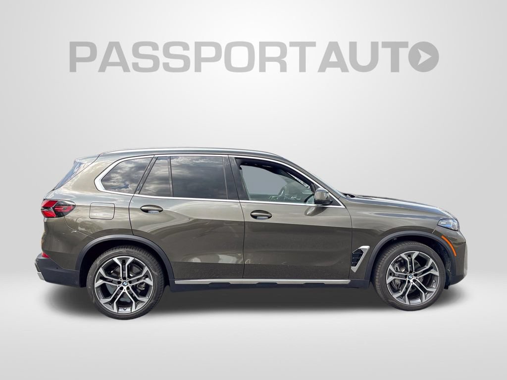 Used 2026 BMW X5 xDrive40i AWD/4WD image 8