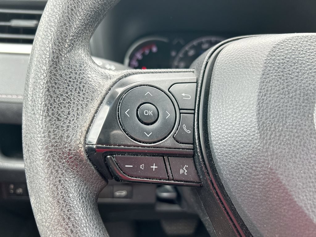 Used 2023 Toyota RAV4 XLE w/ Convenience Package FWD image 16