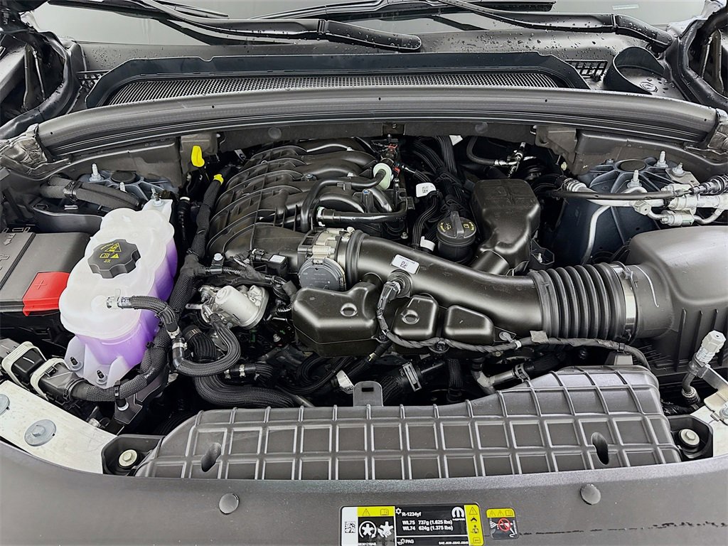 New 2025 Jeep Grand Cherokee Altitude image 31