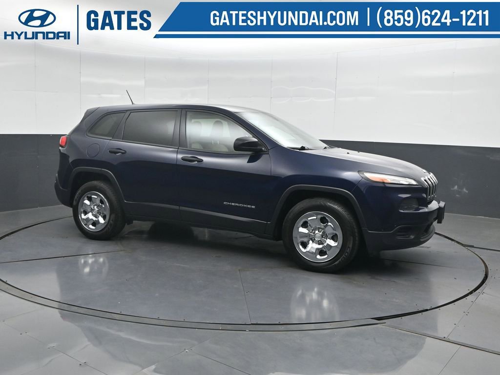 Used 2016 Jeep Cherokee Sport AWD/4WD video 1
