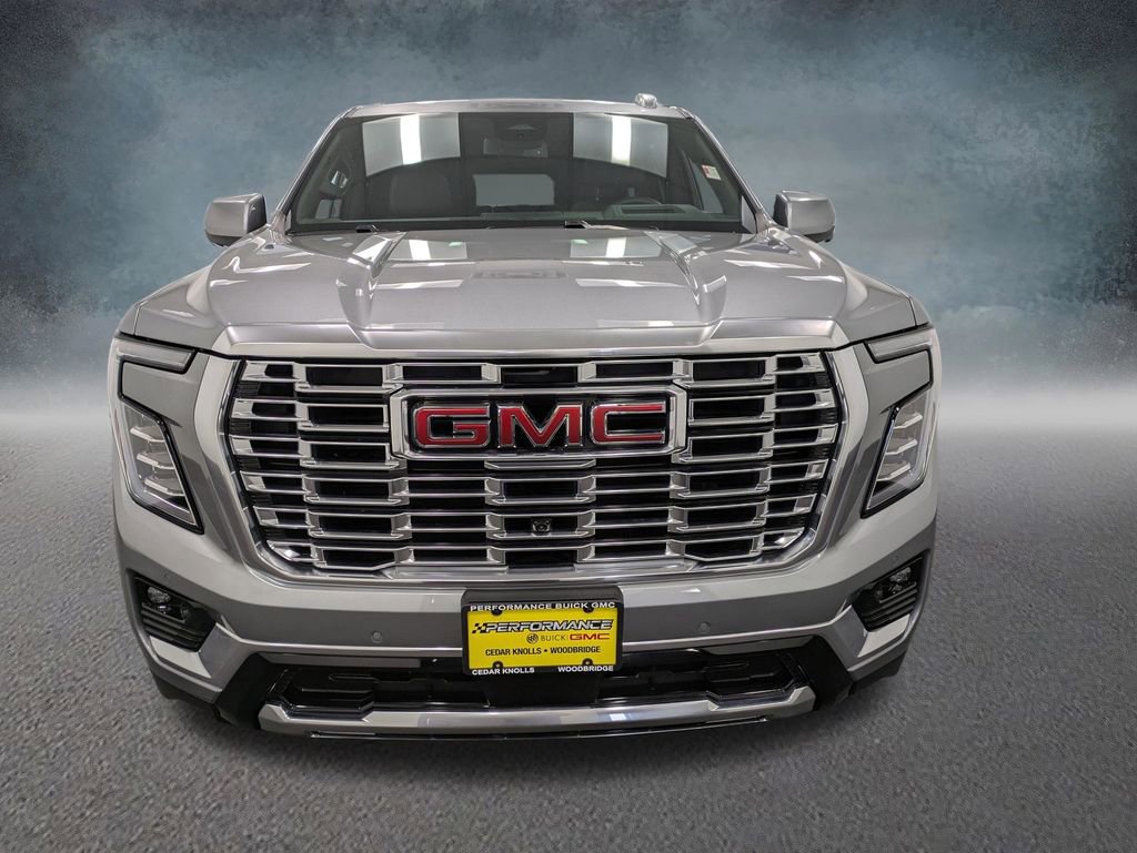 Used 2026 GMC Yukon Denali w/ Sun & Power Step Package AWD/4WD image 2