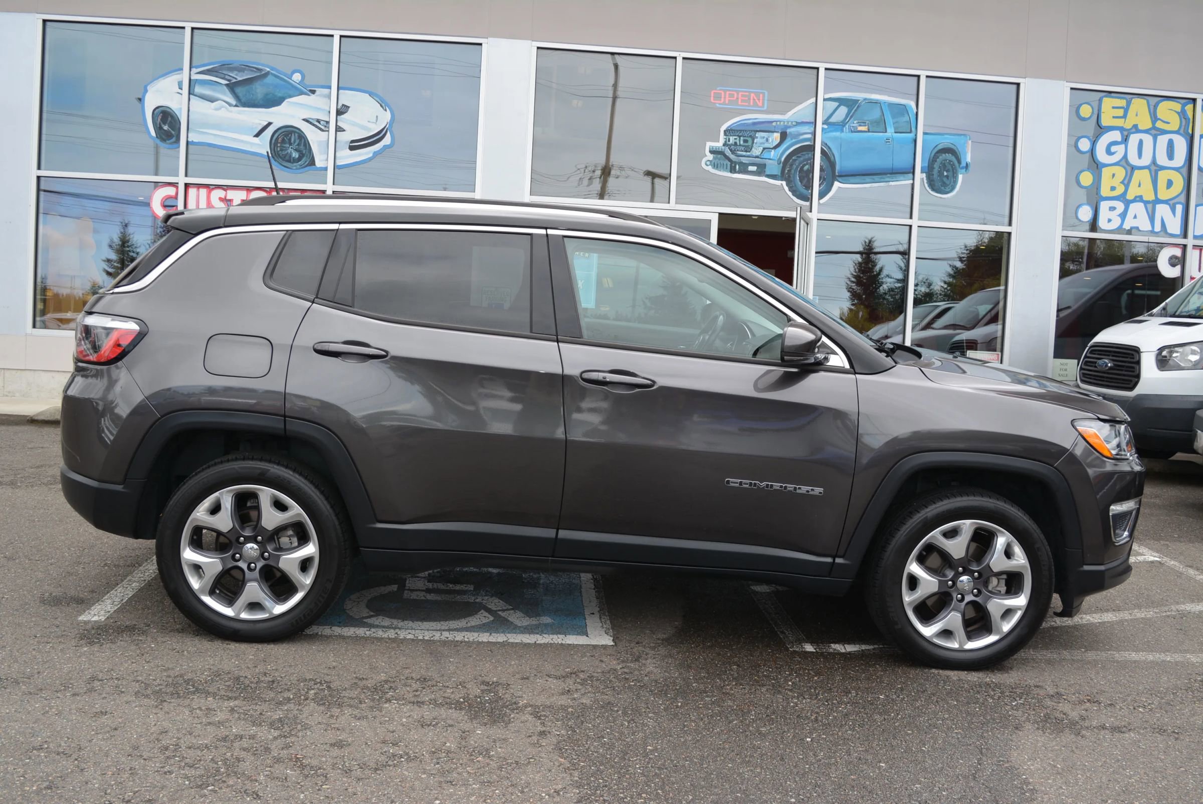 Used 2021 Jeep Compass Limited image 8