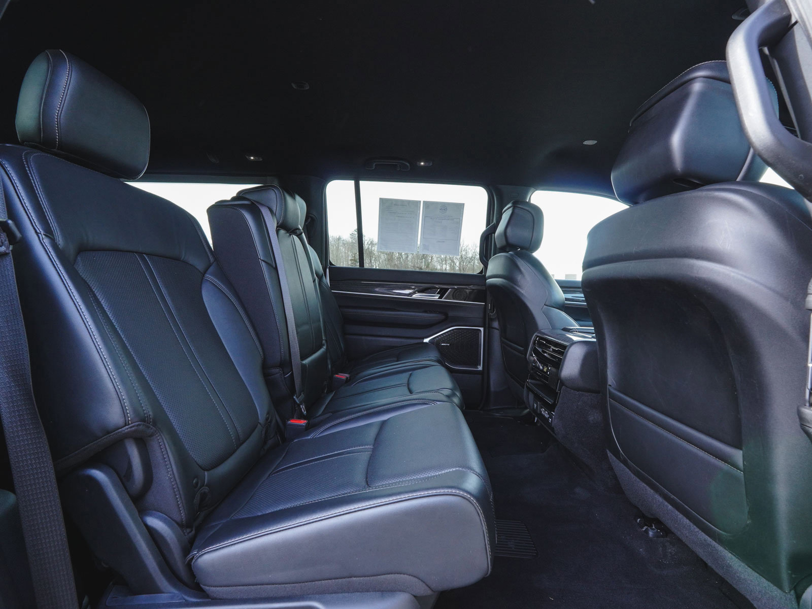 Used 2022 Jeep Wagoneer Series II image 38