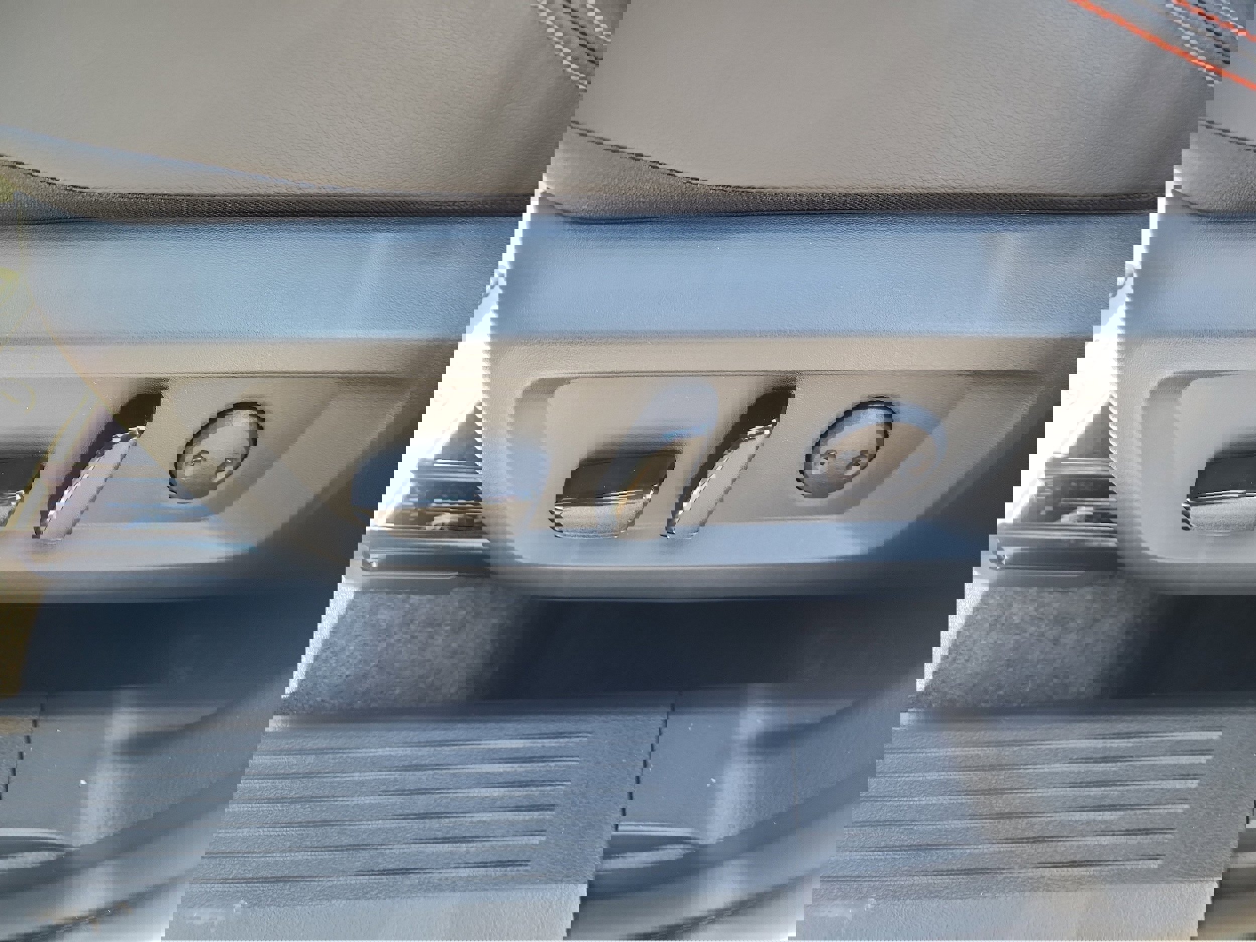 New 2026 Nissan Rogue SV image 12