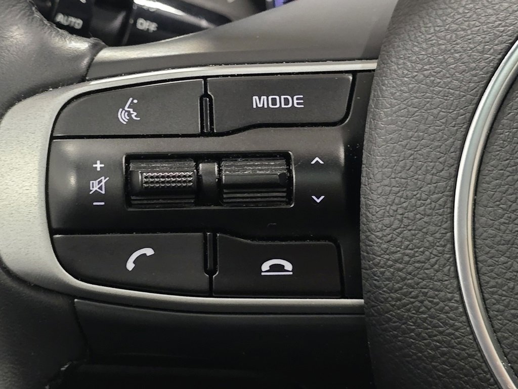 Used 2023 Kia K5 GT-Line image 35
