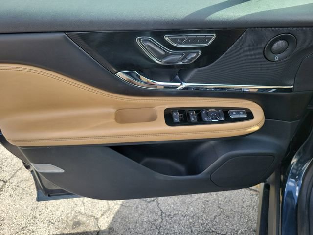 Used 2022 Lincoln Corsair Grand Touring w/ Elements Technology Bundle image 14