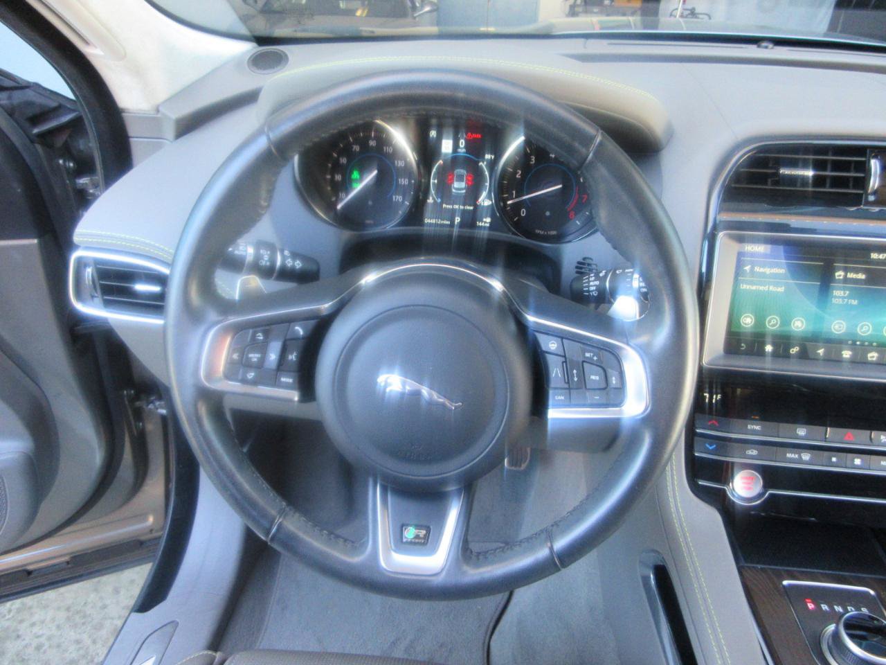 Used 2019 Jaguar F-PACE R-Sport AWD/4WD image 51