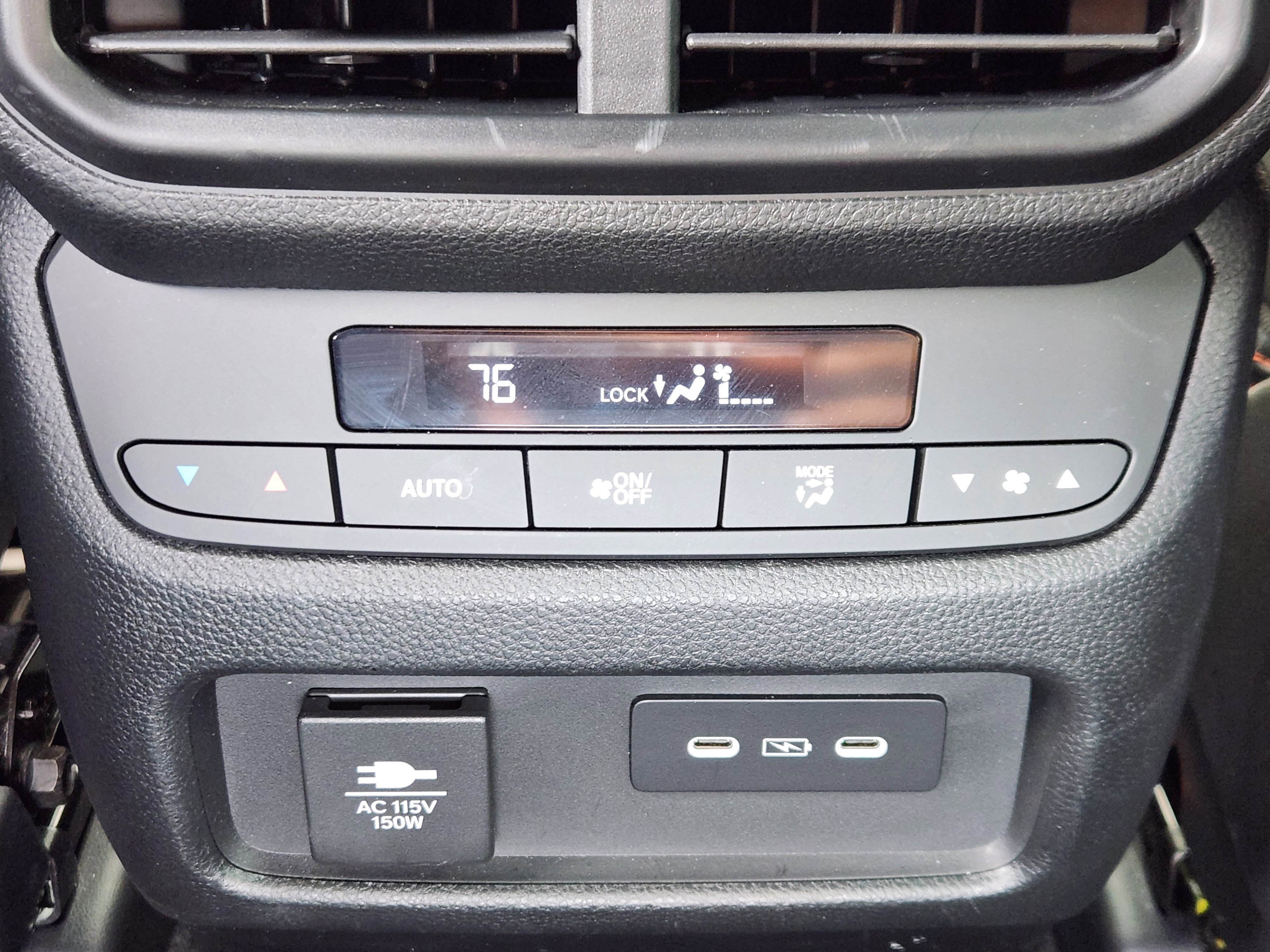 Certified 2025 Honda Pilot TrailSport image 23