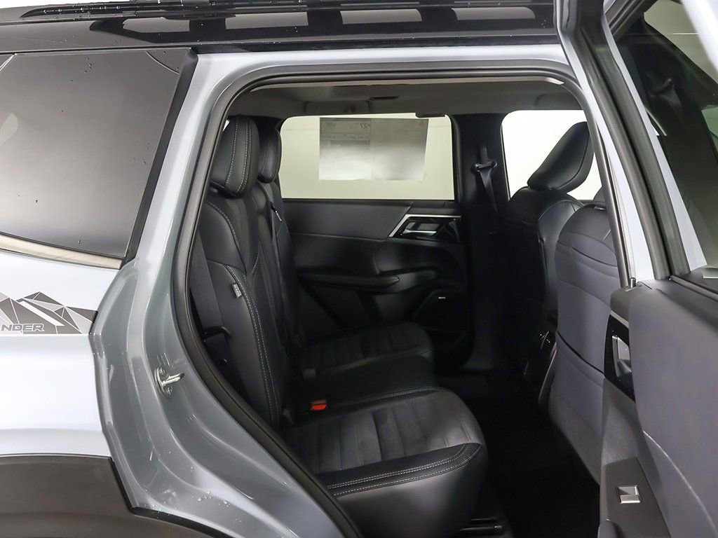 New 2026 Mitsubishi Outlander Trail Edition image 34