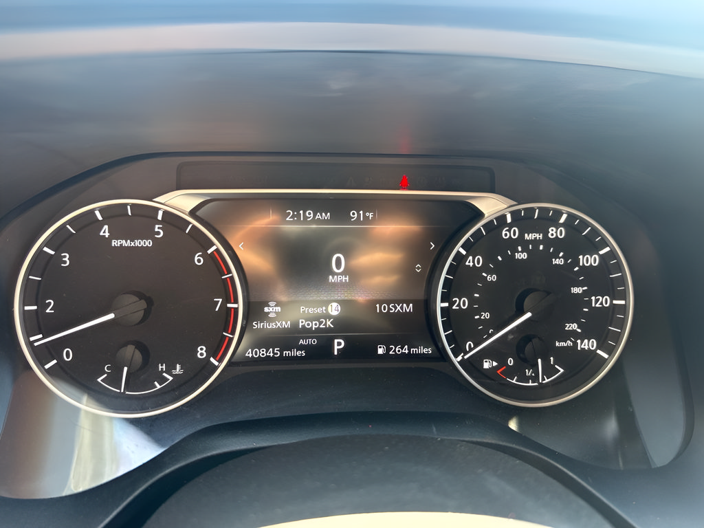 Used 2024 Nissan Rogue SV AWD/4WD image 17