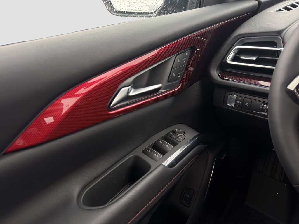 New 2026 Chevrolet Traverse RS w/ LPO, Floor Liner Package image 12