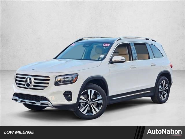 Used 2026 Mercedes-Benz GLB 250 image 1
