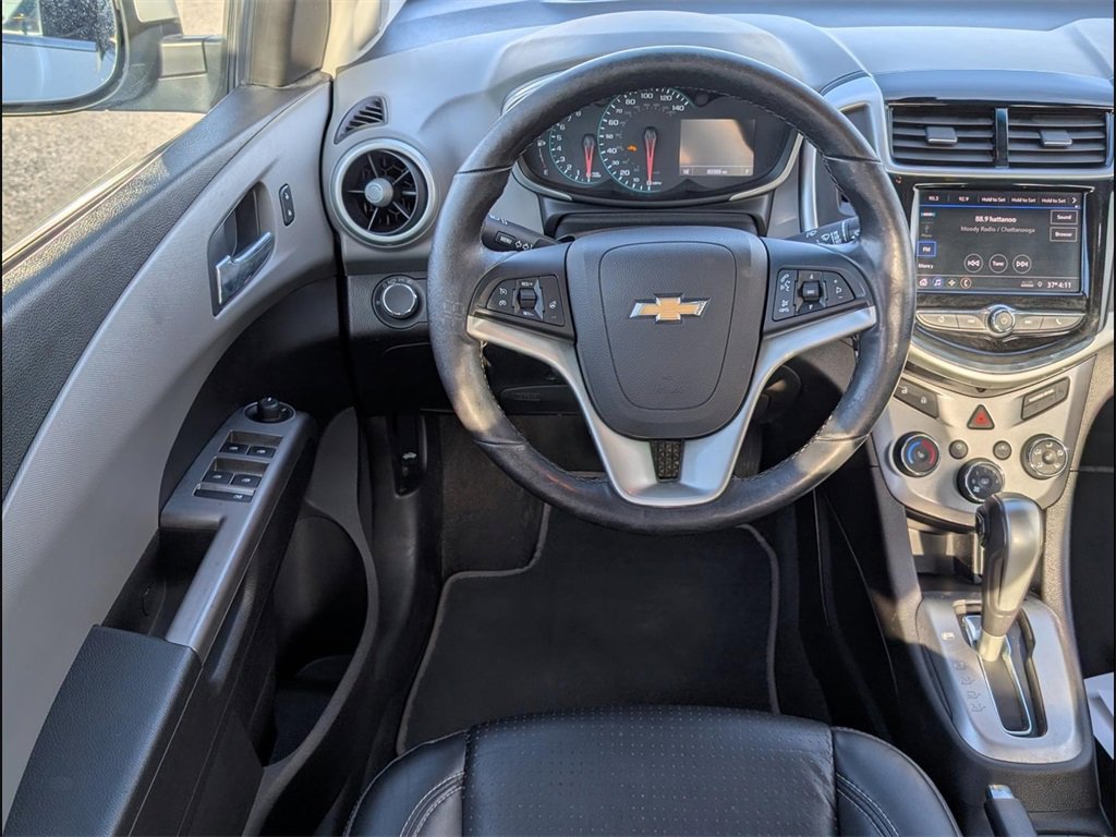 Used 2020 Chevrolet Sonic Premier image 11