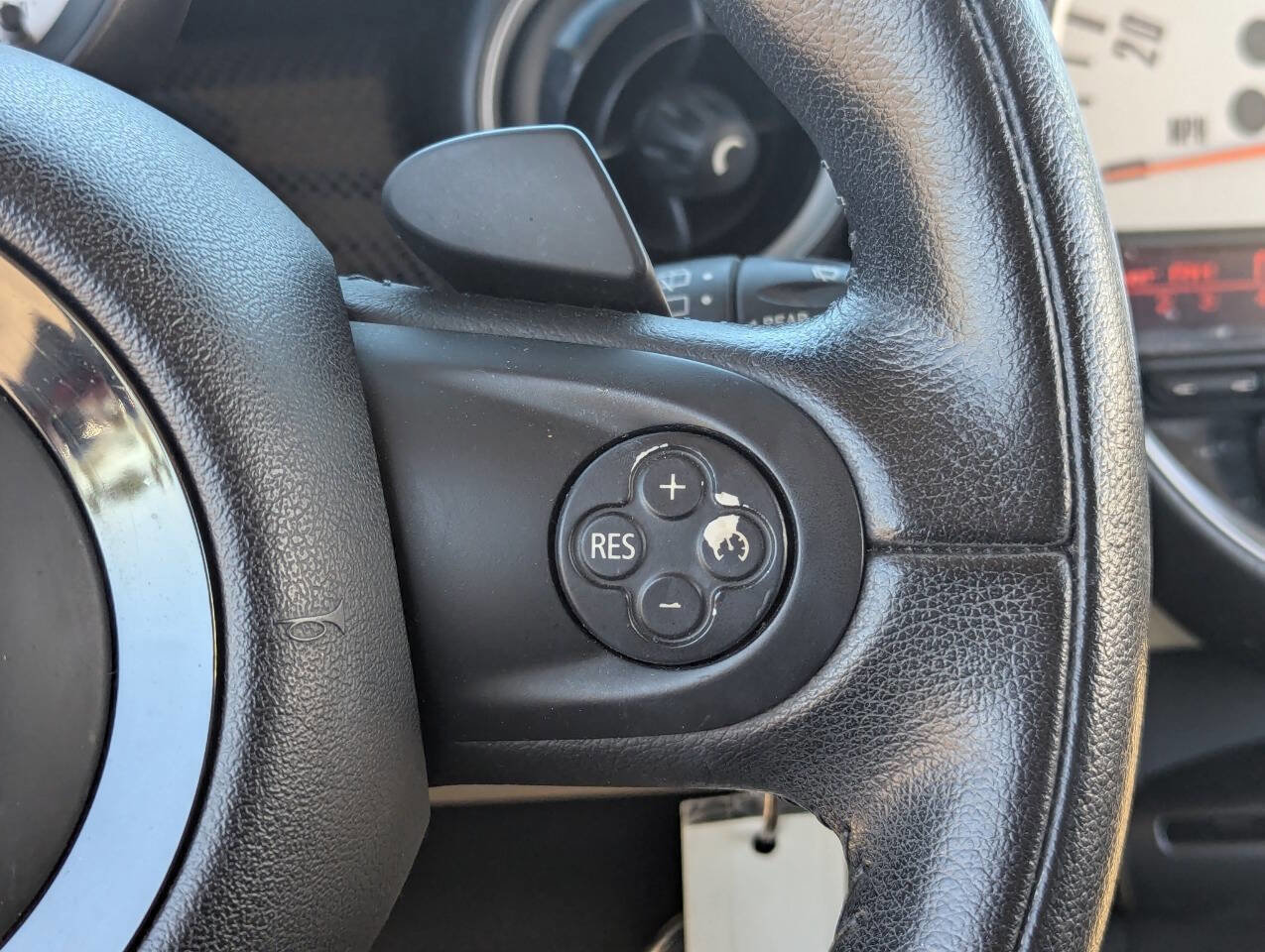 Used 2013 MINI Cooper Clubman S image 23