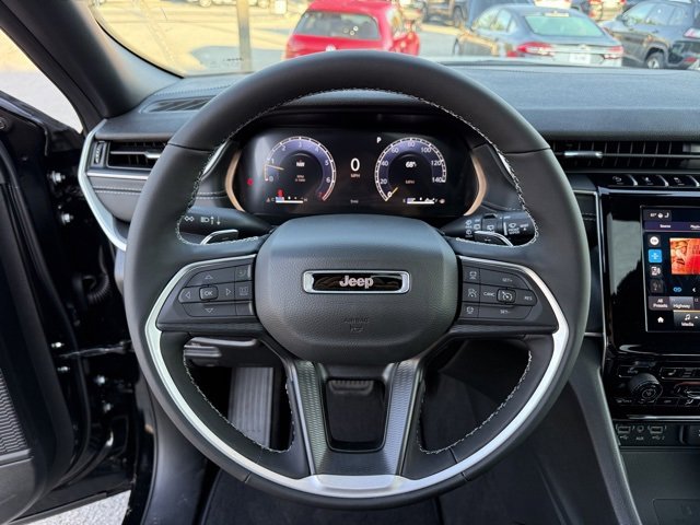 New 2025 Jeep Grand Cherokee Laredo X image 13