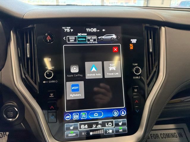 Used 2025 Subaru Outback Onyx Edition AWD/4WD image 46