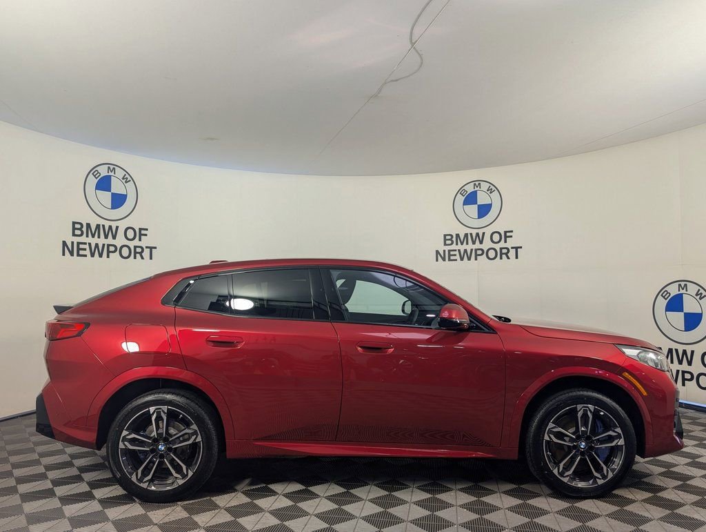 New 2026 BMW X2 xDrive28i w/ M Sport Package AWD/4WD image 5