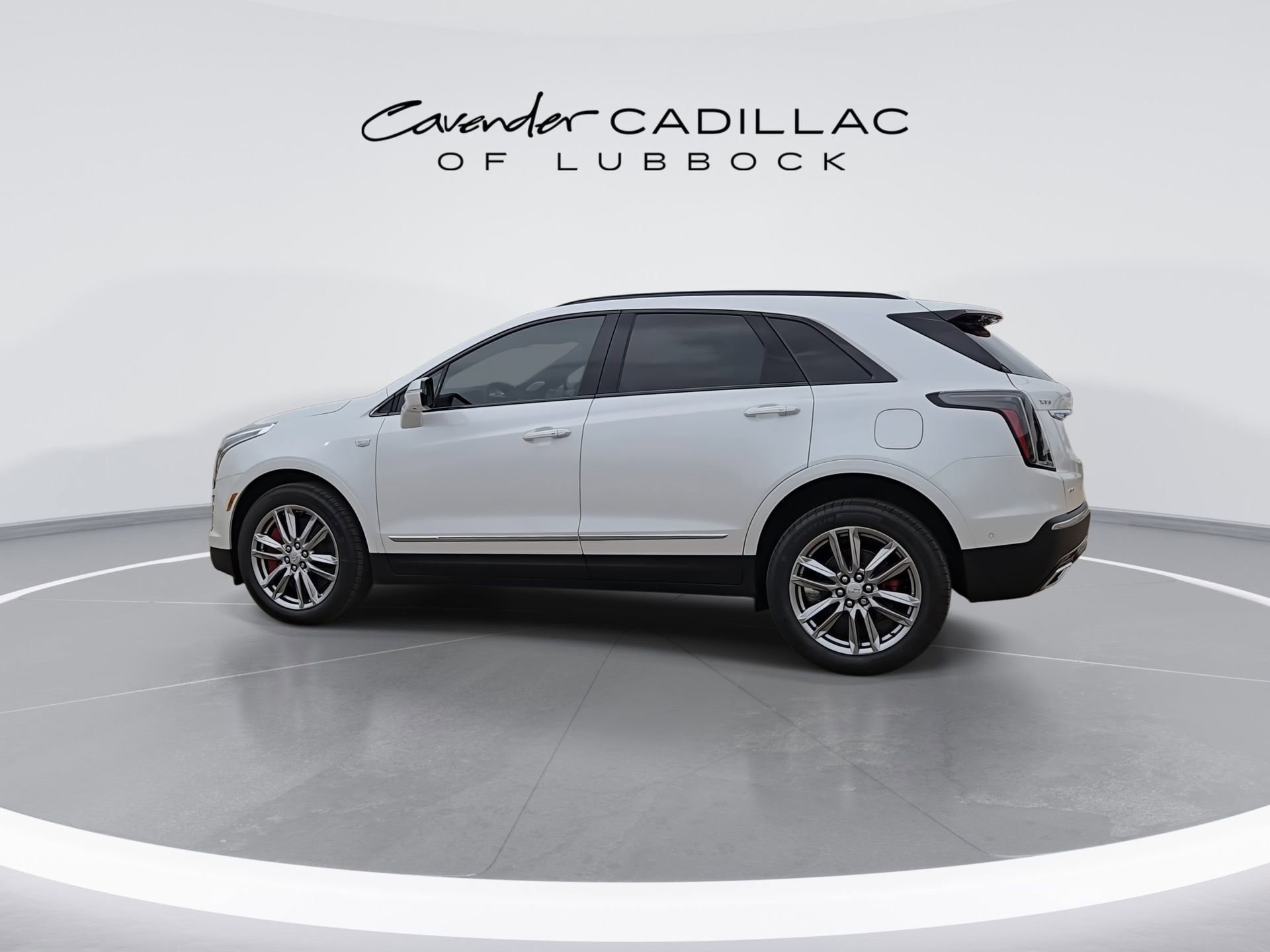 New 2025 Cadillac XT5 Sportv w/ Technology Package AWD/4WD image 6