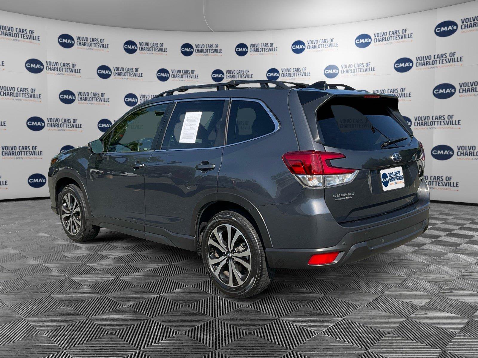 Used 2024 Subaru Forester Limited AWD/4WD image 3