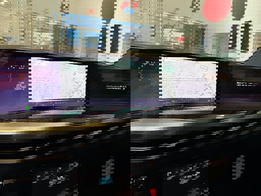 New 2026 Cadillac Escalade IQ Luxury 1 image 16