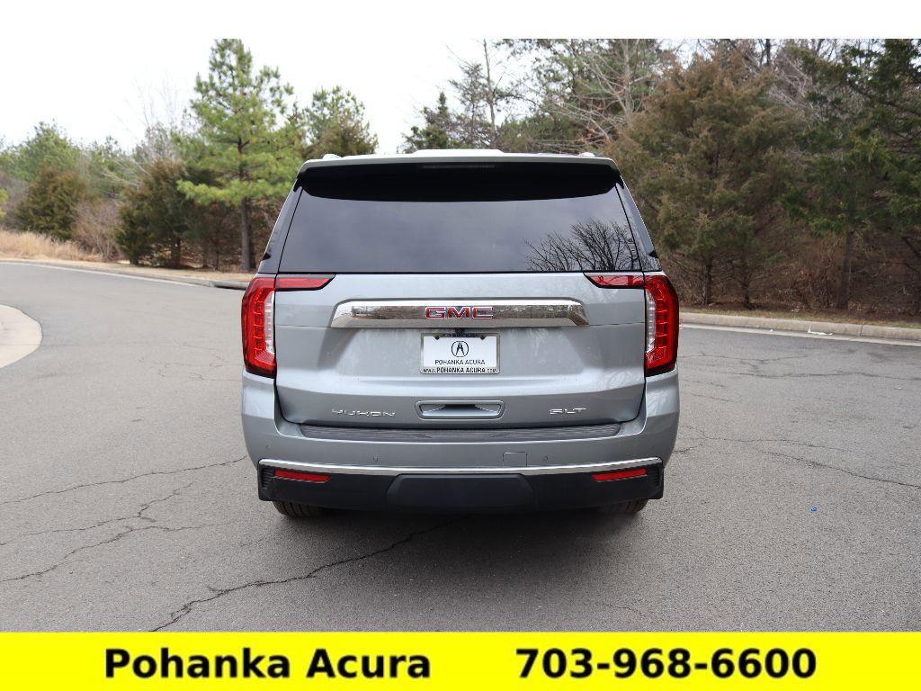 Used 2024 GMC Yukon SLT w/ SLT Premium Package image 6