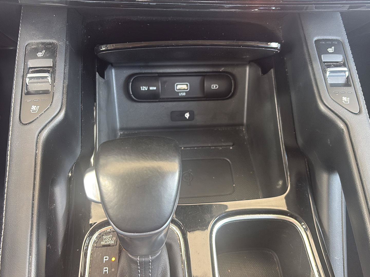 Used 2021 Kia Telluride EX w/ EX Premium Package AWD/4WD image 22