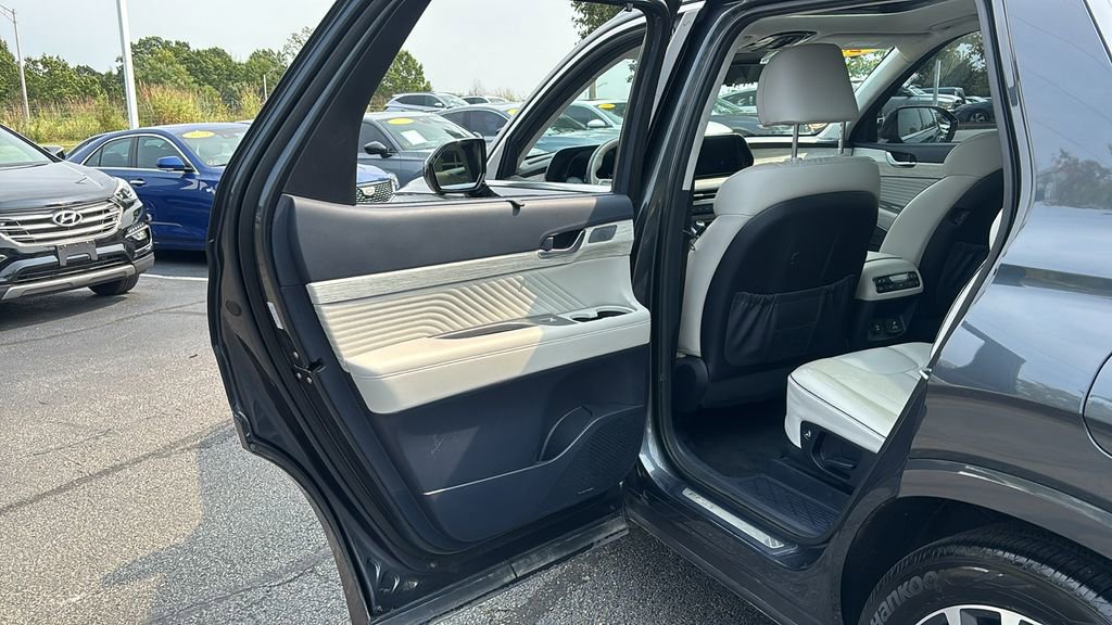 Used 2024 Hyundai Palisade Calligraphy image 28