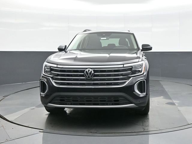 New 2026 Volkswagen Atlas SE image 2