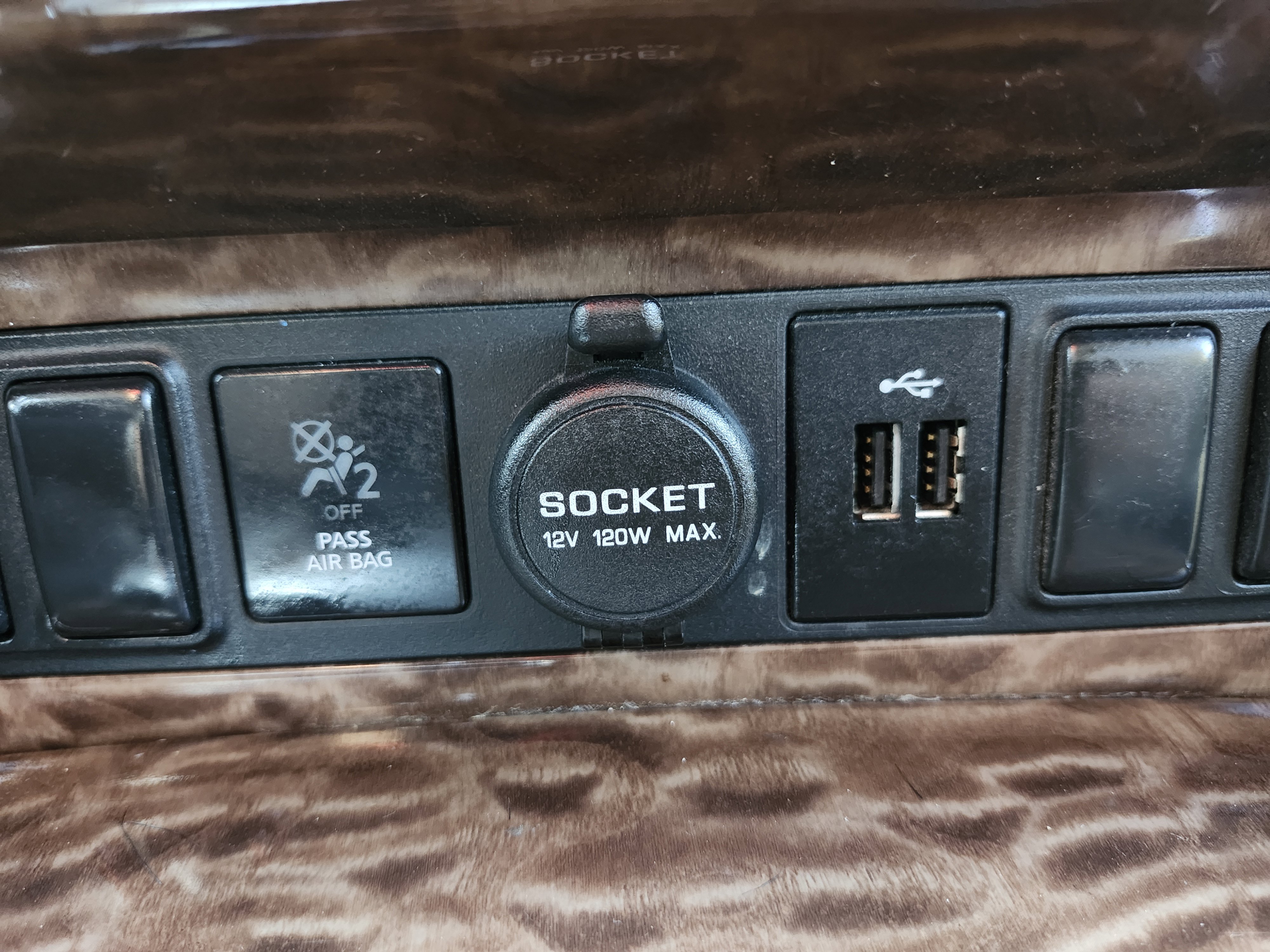 Used 2019 Nissan Armada SV w/ Driver Package image 9