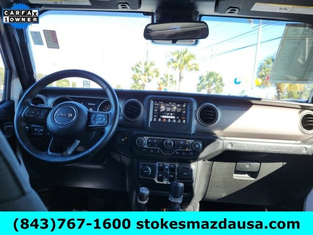 Used 2020 Jeep Wrangler Unlimited Willys image 3