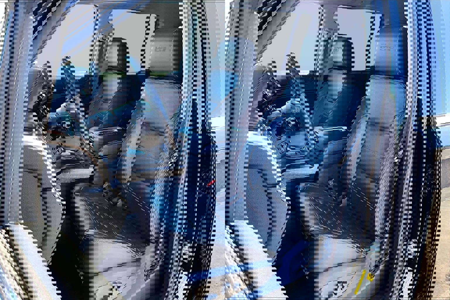 Used 2018 GMC Yukon XL Denali w/ Denali Ultimate Package image 20