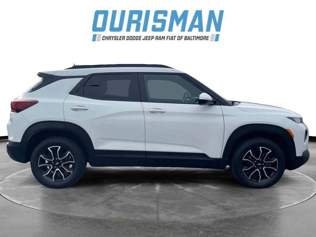 Used 2022 Chevrolet TrailBlazer ACTIV w/ Sun and Liftgate Package image 7