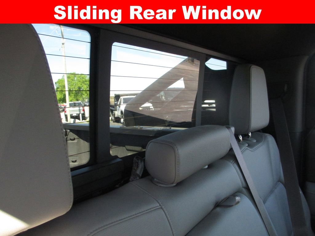 Used 2022 GMC Sierra 1500 SLT w/ SLT Premium Package AWD/4WD image 24