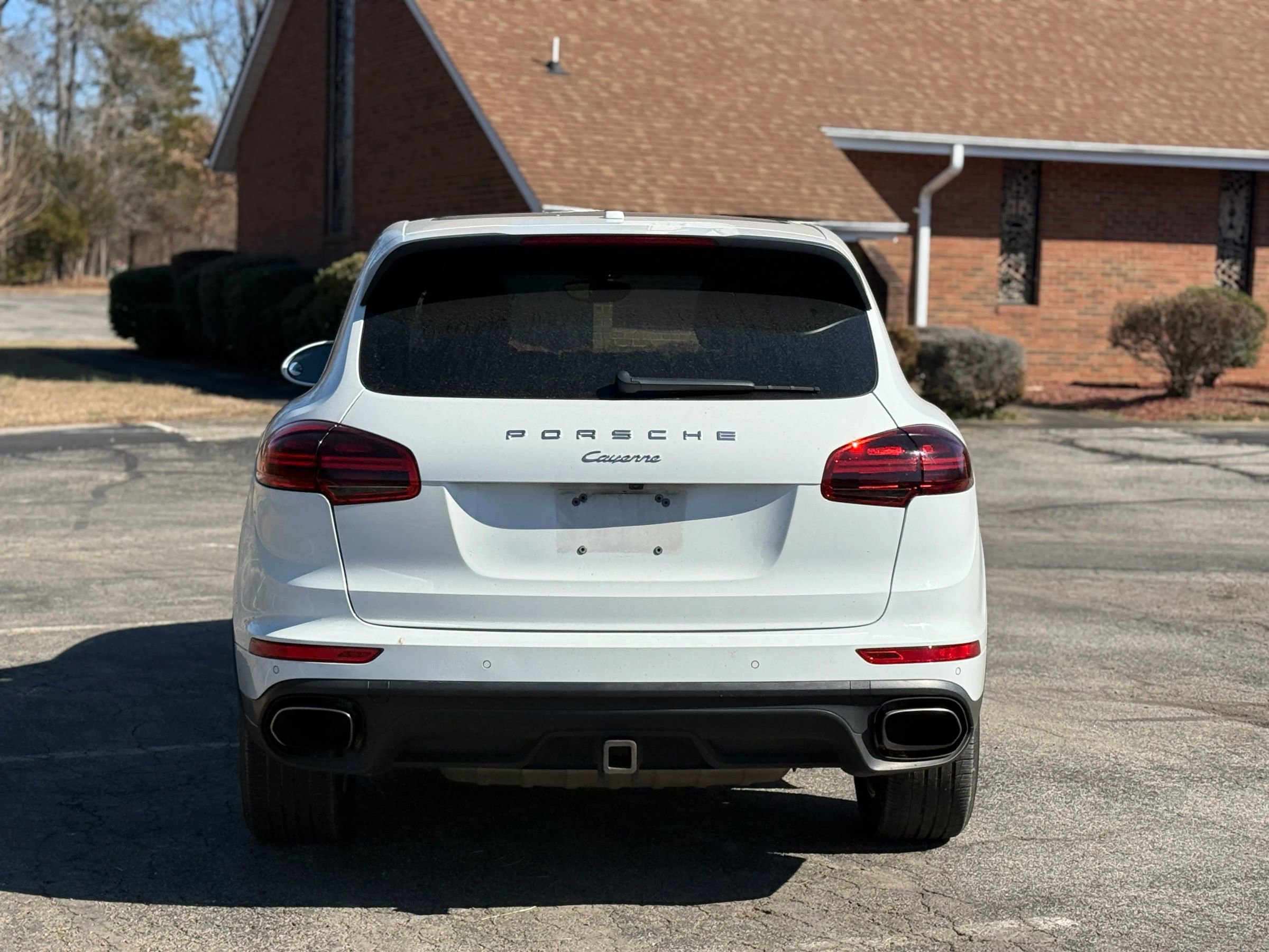 Used 2016 Porsche Cayenne image 4