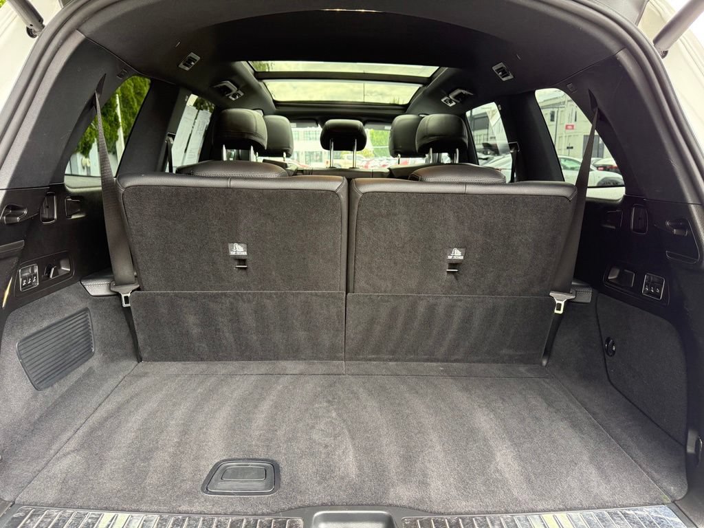 Used 2022 Mercedes-Benz GLS 450 4MATIC image 9