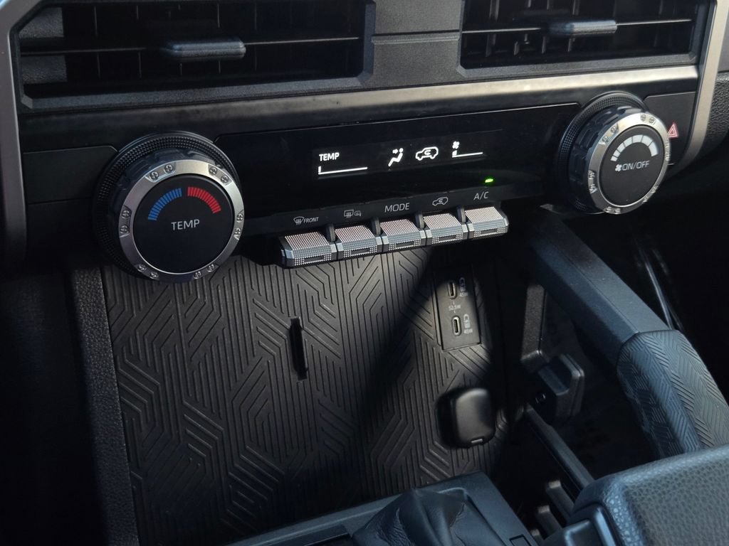 Used 2026 Toyota 4Runner SR5 AWD/4WD image 20