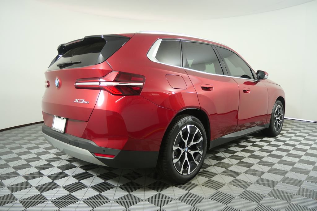 Certified 2025 BMW X3 xDrive30i image 3