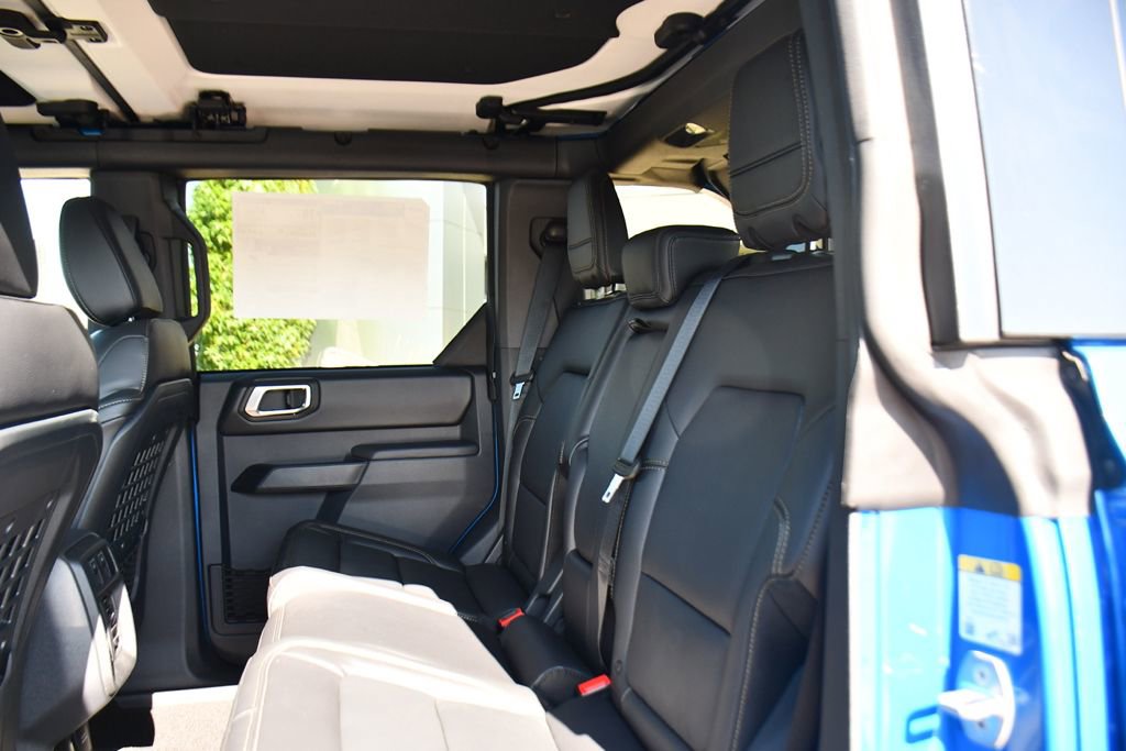 New 2025 Ford Bronco Badlands AWD/4WD image 19