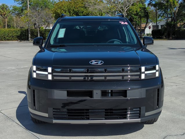 Used 2024 Hyundai Santa Fe Limited image 2