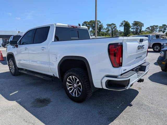 Used 2022 GMC Sierra 1500 AT4 w/ Technology Package AWD/4WD image 5