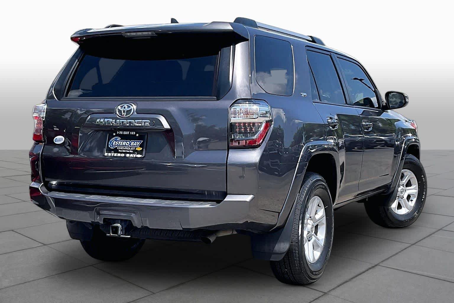 Used 2023 Toyota 4Runner SR5 Premium w/ Moonroof Package RWD image 13